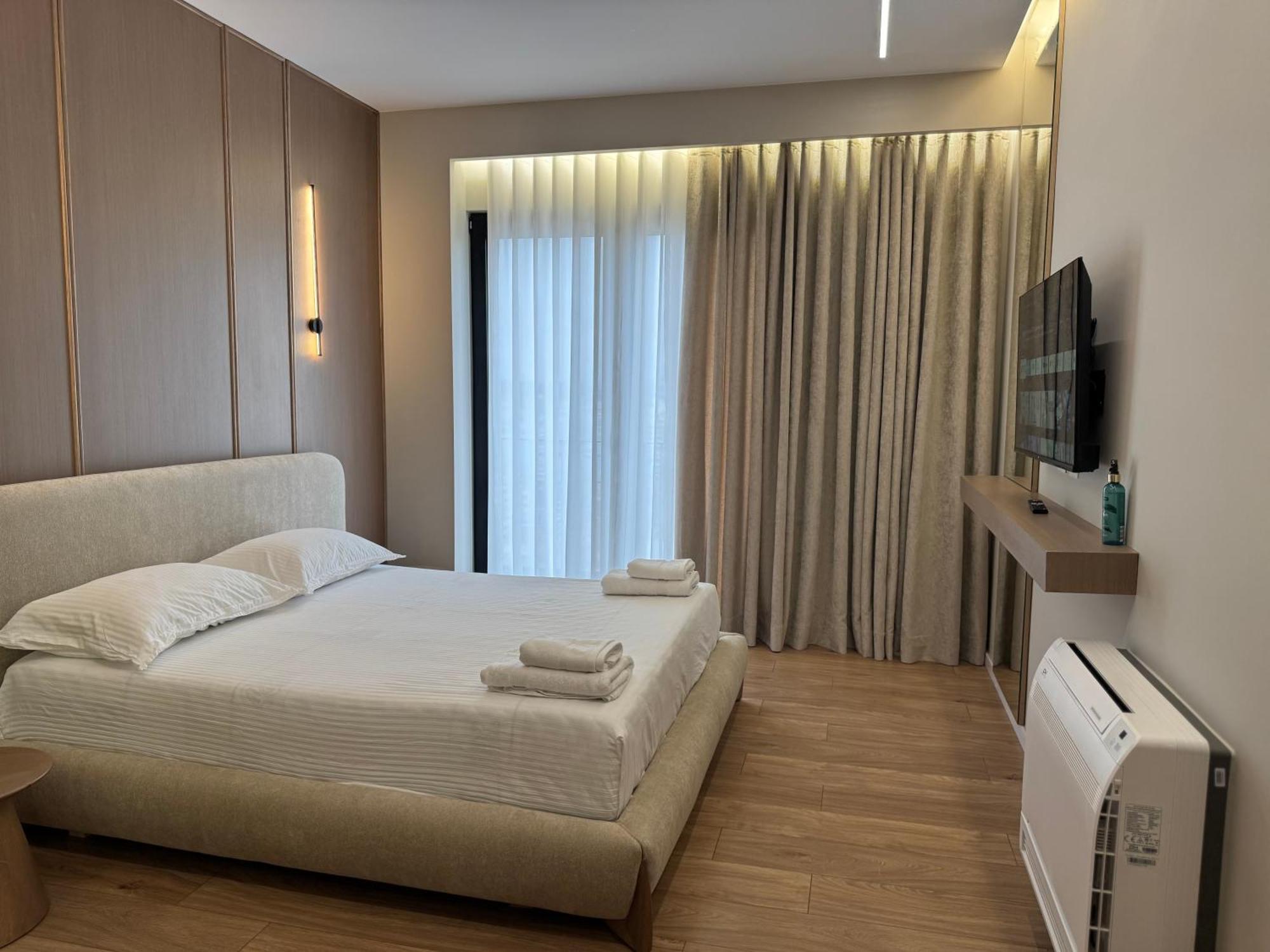Square Inn Garden Aparthotel Tirana Buitenkant foto